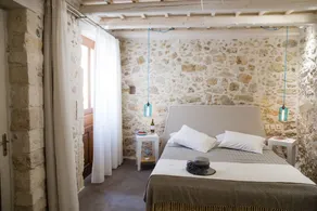Alice Residence - Two Storey Luxury Residence in the Heart of Rethymno Old Town - Image 5