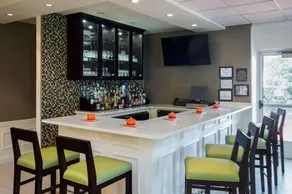 Newly Renovated Hotel near Rutgers| Fitness Center & Pool | 4 Units - Image 5