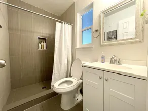 Cozy Spacious 4B2B close to SJC airport and SAP - Image 4
