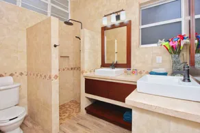 Casa Vista Azul- Perfect location! Stunning ocean views, near Olas Altas/ Centro - Image 4
