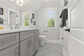 New Country Cottage, 3BR 2.5 BA, Ensuite Master on Main, Relax Rewind Repeat - Image 5