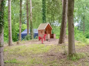 chalet in the woods with pool - Image 4