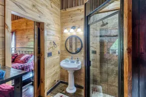 Peaceful Blue Ridge Cabin with Paved Roads - Image 5