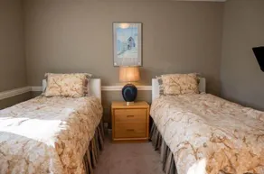 3BR Ski-In/Ski-Out Condo at Okemo with a Fireplace - Image 4