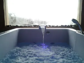 The sounds of nature + private relaxation area + seasonal pool - Image 2