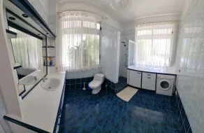 Très Belle Villa Bord de mer Avec Plage Privée - Image 2