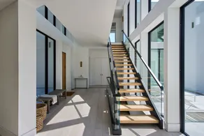 Shore House - A Luxury Beach Retreat - Image 2