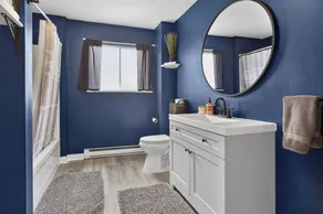Sanctuary by the Shore, Unique Stay W/ Hot Tub by Lake MI - Image 4