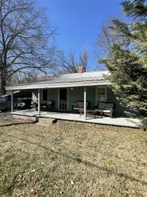 Full, private, artsy, cozy, creek-side home! - Image 3