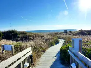 2/2 Ocean Front Condo - Image 4