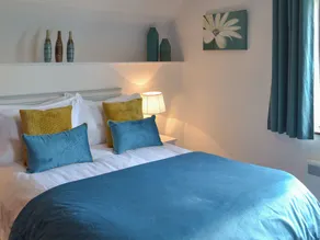 2 bedroom accommodation in Cheriton Bishop - Image 4