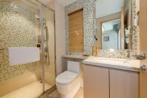 UHOME Executive Apartments - Image 2
