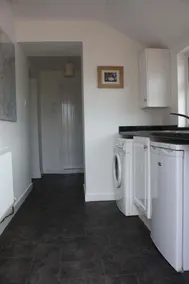 Traditional detached farmhouse, pet friendly - Image 4