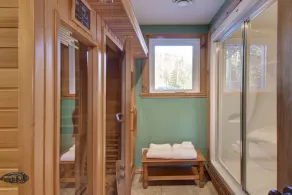 Chalet en Bois Rond Avec Spa, Sauna et Hammam - Image 3