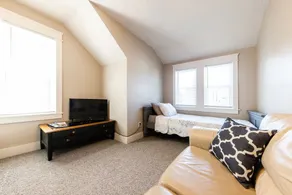 The Coach House - Image 3