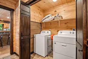 30 percent off thru July 5 Insane Views Hot Tub Game Room - Image 3