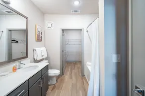 Landing Apartments - North Central Pensacola - Image 5