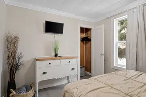 Fully renovated cozy home in the heart of Salmon! No cleaning fees! - Image 4