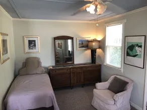 Cozy, cottage,1bedroom 1bath,1daybed in open living space. Much liked, Monthly - Image 3