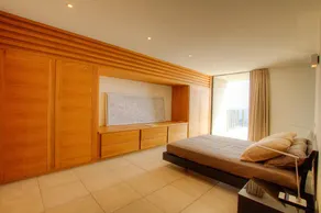 ARCHITECT VILLA ***** PANORAMIC 180 ° SEVISNING / GENOA TOUR. OPVARMET POOL - Image 4