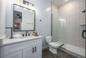 Amazing New Home with Trailer Parking, large pool and spa. Even has a mini golf area! - Image 3