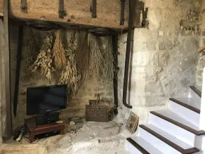 15 minutes from the Pont du Gard! Old oil mill near Uzès, Avignon, Nîmes - Image 2