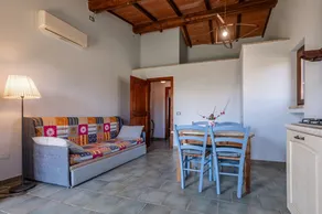Bauernhaus 'Aria - Agriturismo La Svolta' mit Gemeinschaftsgarten, WLAN und Klimaanlage - Image 4