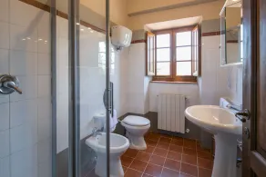Private Villa with private pool, hot tub, A/C, WIFI, TV, patio, panoramic view, close to Cortona - Image 3