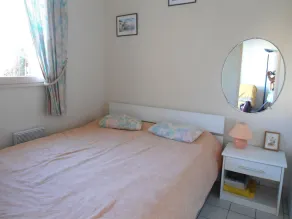 A Pornic Maisonnette Dans Résidence Calme Avec Piscine à 700m de la Plage à Pied - Image 2