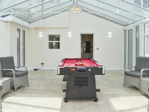 5 bedroom accommodation in Warton, near Lytham - Image 4