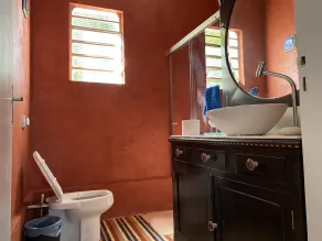 Casa de Campo com Ampla Área de Lazer, Piscina, Mini Campo e Quadra - Image 3