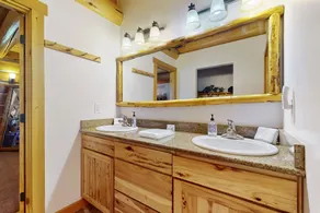 Forestside Lodge - Image 2