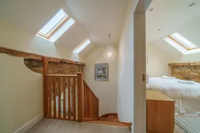 2 Peggies Barn - Image 4