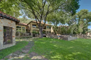 WASSERVORDERSEE AUSTIN ESTATE - Image 4