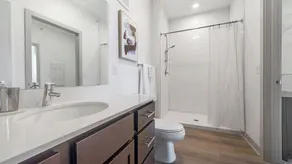 Landing at McCord Square - 2 Bedrooms in Mc Cordsville - Image 5