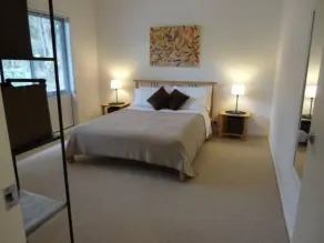 Pearl Beach an easy short level walk -  super clean, spacious and comfortable - Image 3
