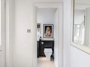 Chelsea Posh Apartment - Image 3