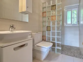 Holiday Home Isabelle by Interhome - Image 2