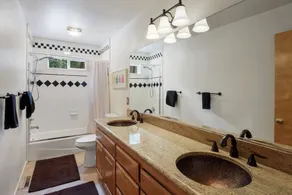 Truckee Pines Retreat - Game Room & Forest Views - Image 3