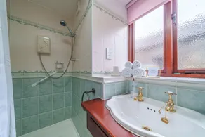 6 The Mews - Cosy Cottage with garden - Image 3