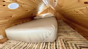 Private Tiny Cabin & Mountain Hiking! - Image 4