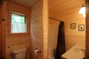 Winter Wonderland dans une cabine classique et confortable - Strawberry Lake Cabin - Image 4