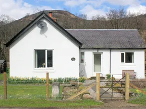 2 bedroom accommodation in St Fillans, near Crieff - Image 4