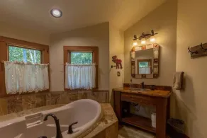 Charming Cabin with Game Loft and Firepit - Cozy Northern Retreat - Image 4