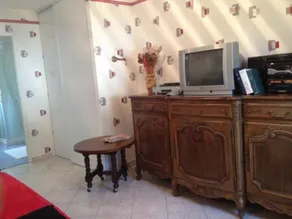 Cozy 2-Person Cottage in Étain Center with Terrace, Parking, and All-Inclusive Amenities - Image 2
