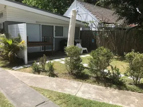 Guest House in Central Palm Beach - Image 3