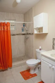 Trinity Breeze Apartments - Image 3