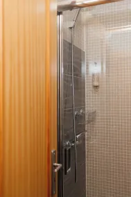 Spacious Studio in Porto - Image 2