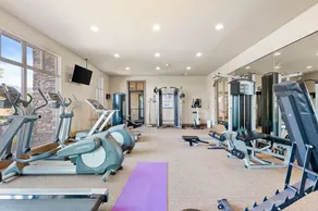 Dreamy 2-bedroom condo with sweeping desert views - Image 4