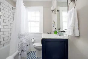 Emerywood Retreat - Chic Interiors in a Premier Neighborhood - Image 3